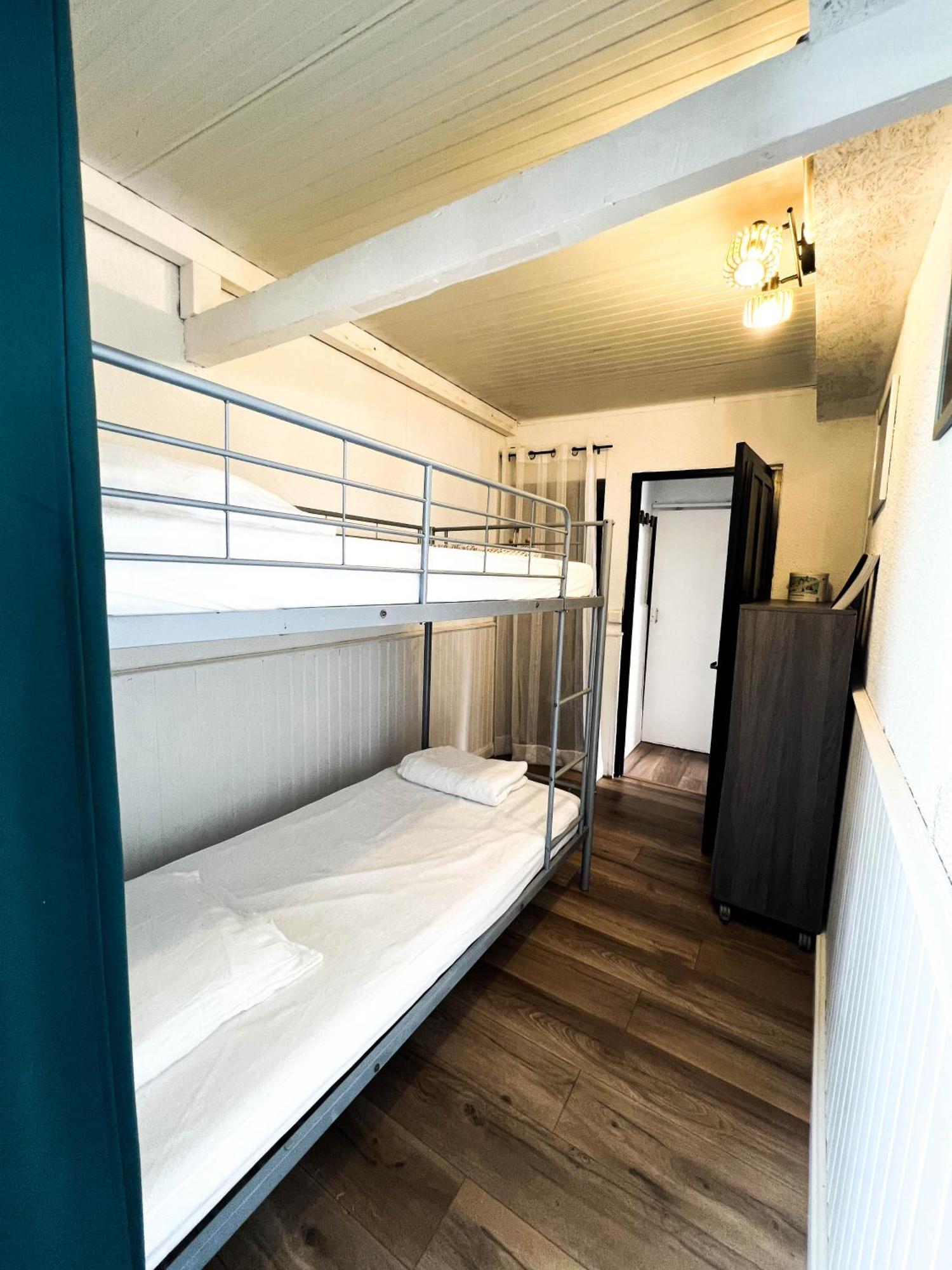 Maisonnette De Pecheur Chauffee Et Climatisee Port-la-Nouvelle Εξωτερικό φωτογραφία